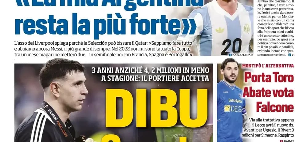 Portero con medalla y artículo sobre selección argentina