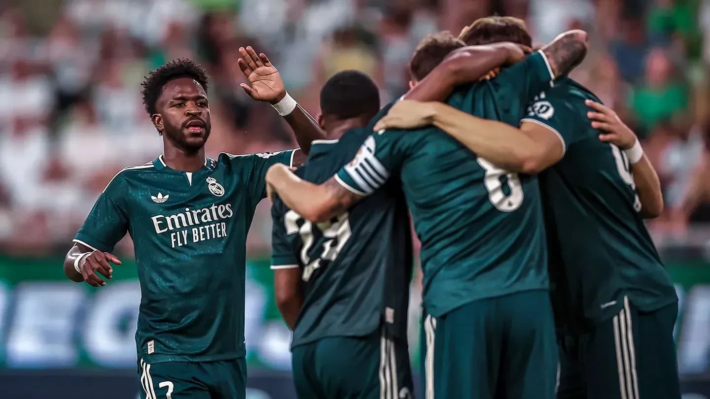 Jugadores del Real Madrid celebrando un gol