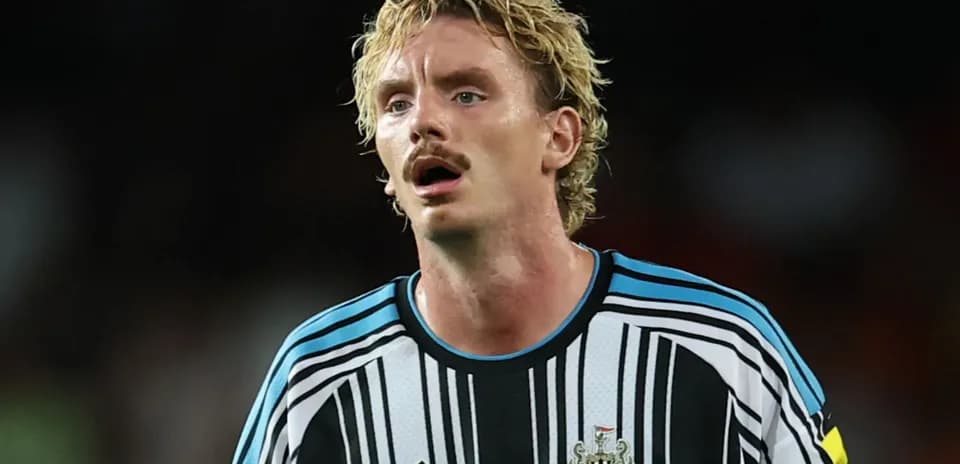 Jugador de Newcastle United en acción durante partido