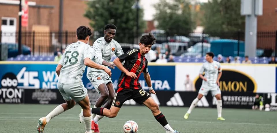 Jugando en el partido Columbus Crew II contra Atlanta United II