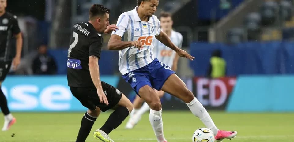 PAOK contra Dynamo Kyiv en partido de fútbol