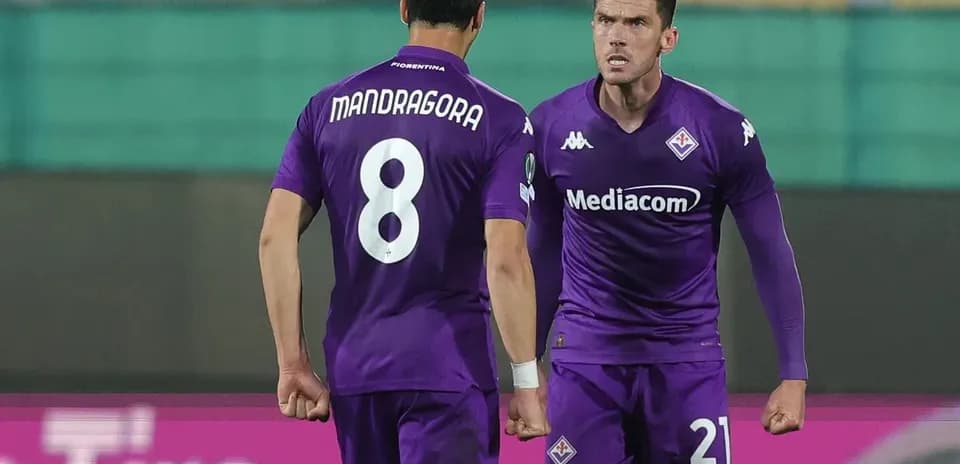 Jugadores de la Fiorentina celebrando un gol