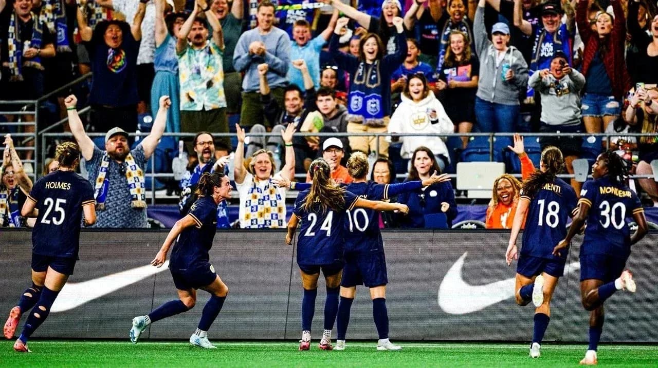 Celebración de las jugadoras del Seattle Reign FC