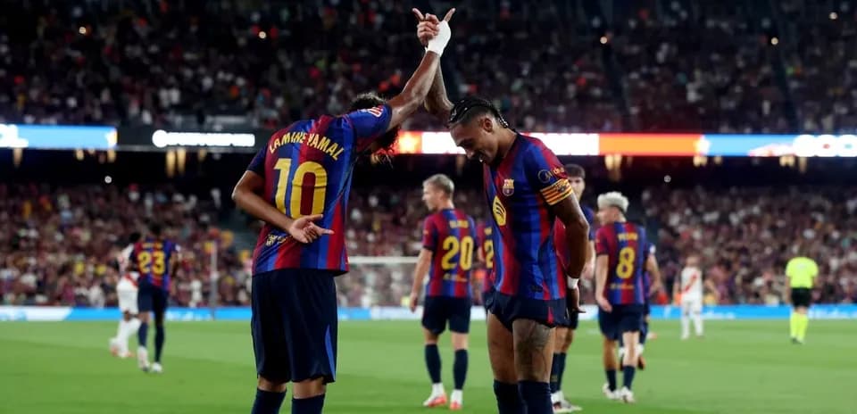 Jugadores de Barcelona celebrando un gol