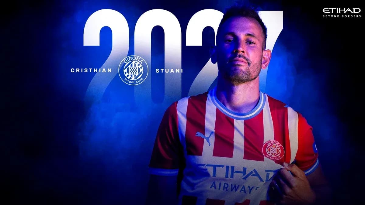 Cristhian Stuani con camiseta del Girona FC 2027