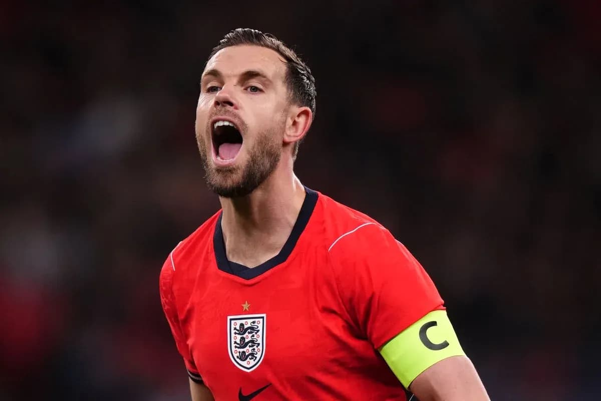 Jugador de Inglaterra gritando durante un partido