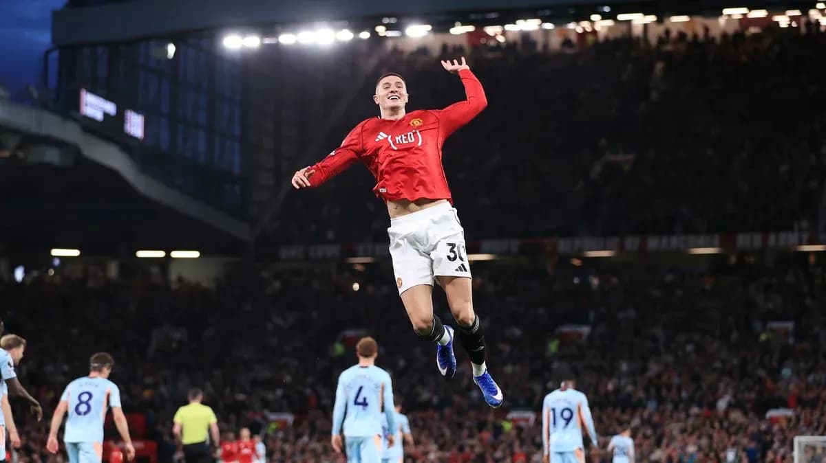 Jugador de Manchester United celebrando un gol