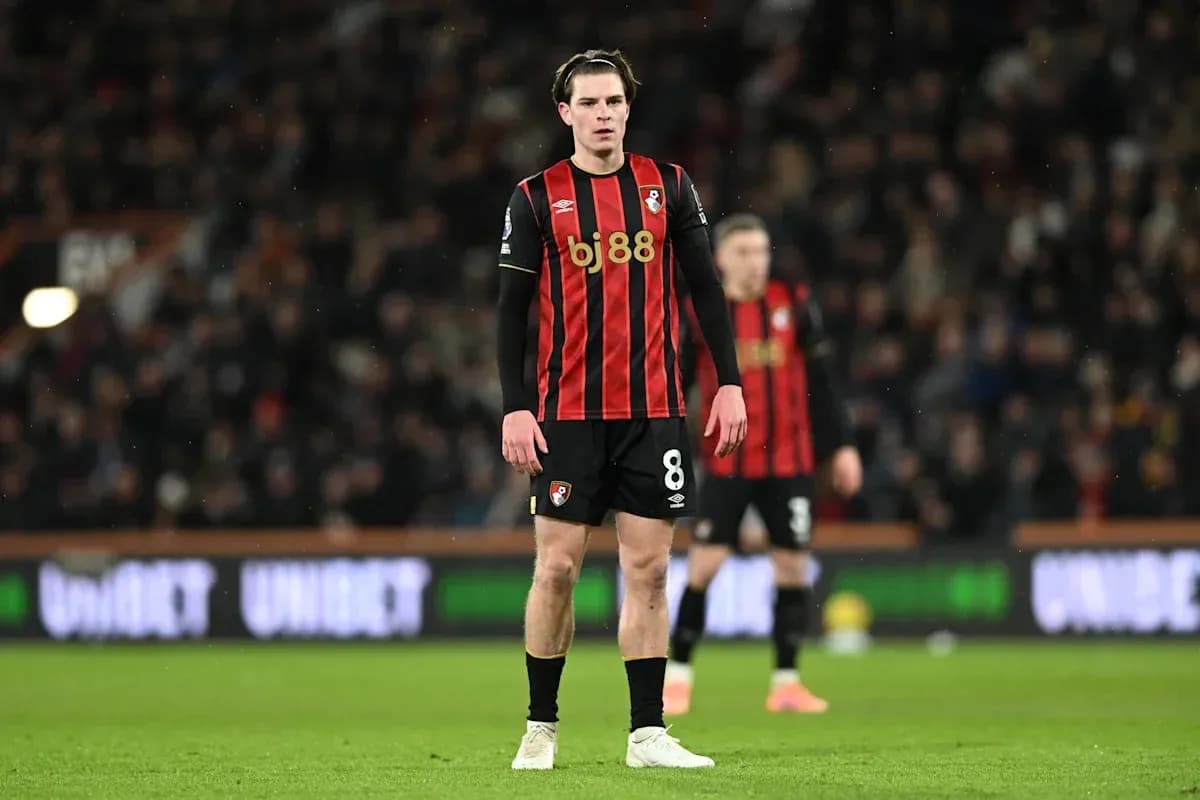 Jugador de Bournemouth en el campo durante el partido