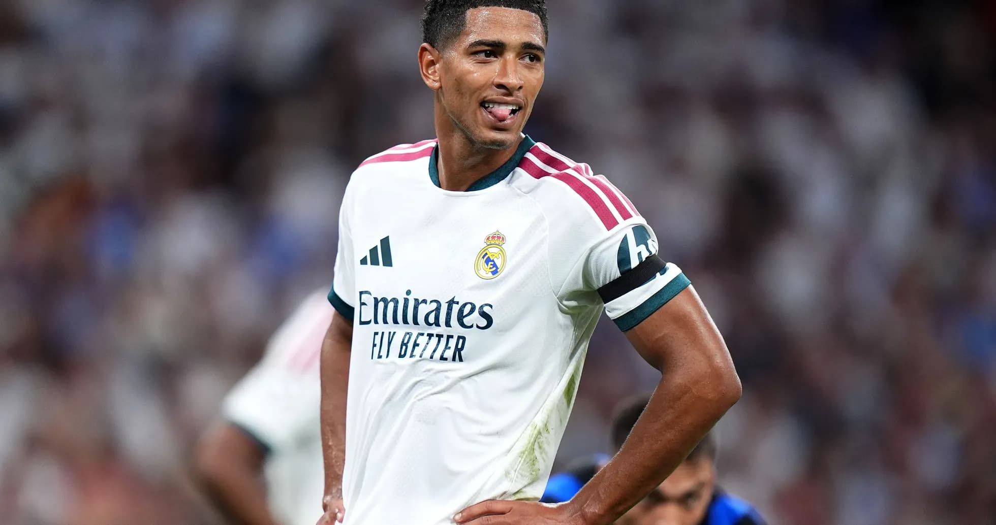 Jugador de Real Madrid en acción durante el partido