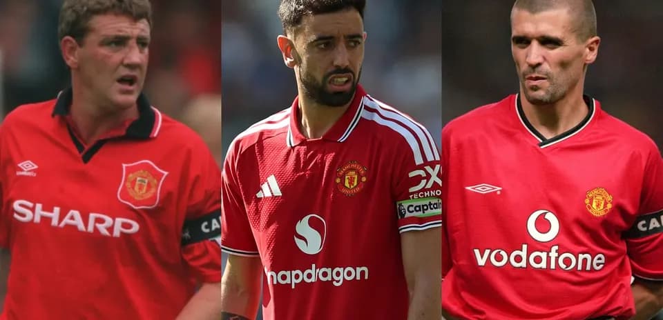 Tres jugadores de Manchester United en diferentes épocas
