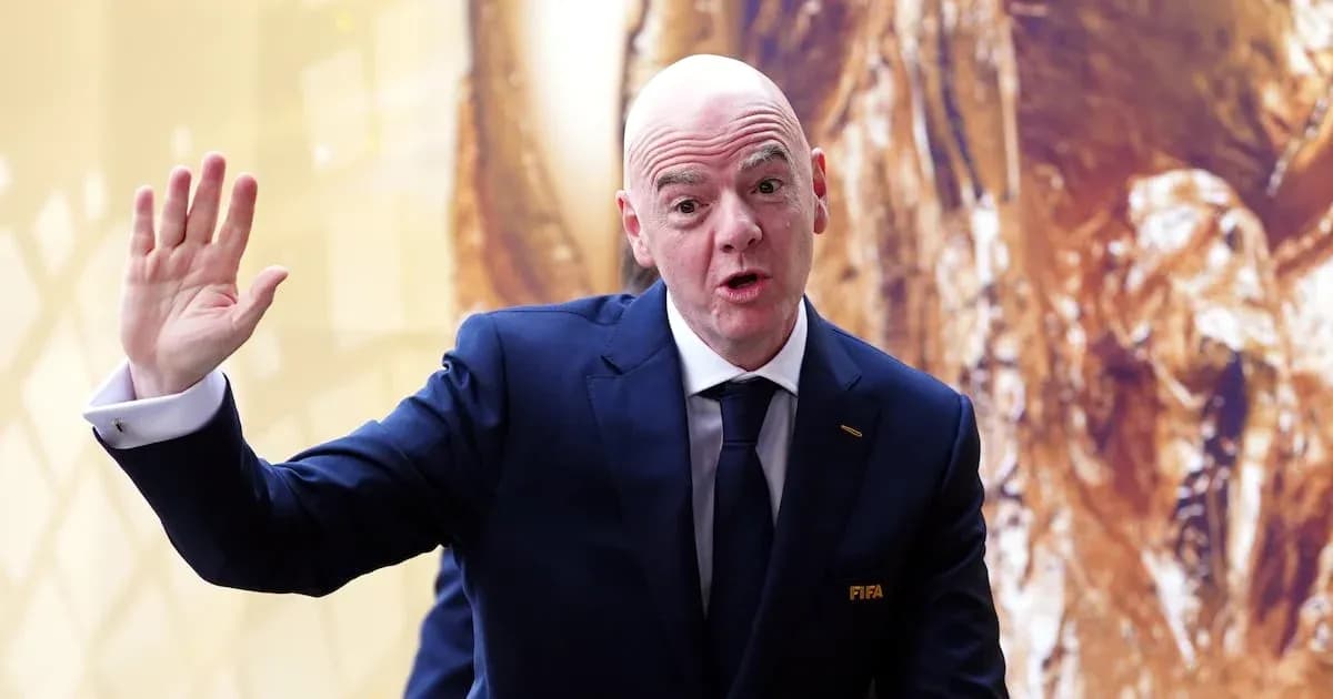 Funcionarios de FIFA en evento promocional