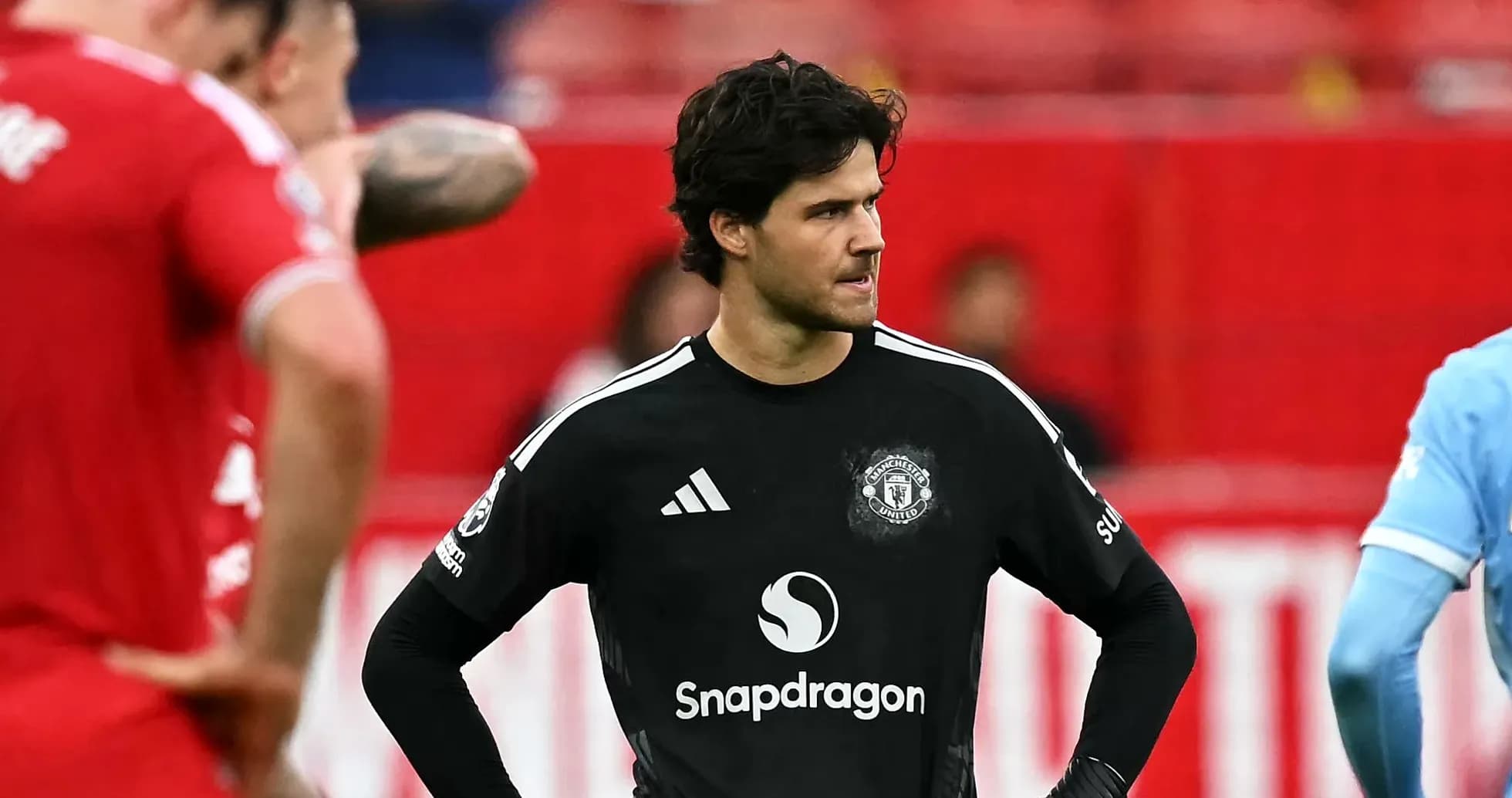 Portero de Manchester United en el campo de juego