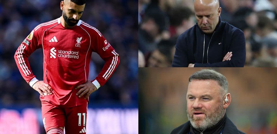 Jugador de Liverpool y dos entrenadores en partido