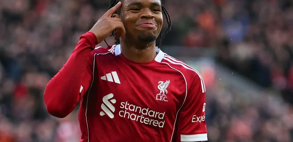 Jugador de Liverpool celebrando un gol