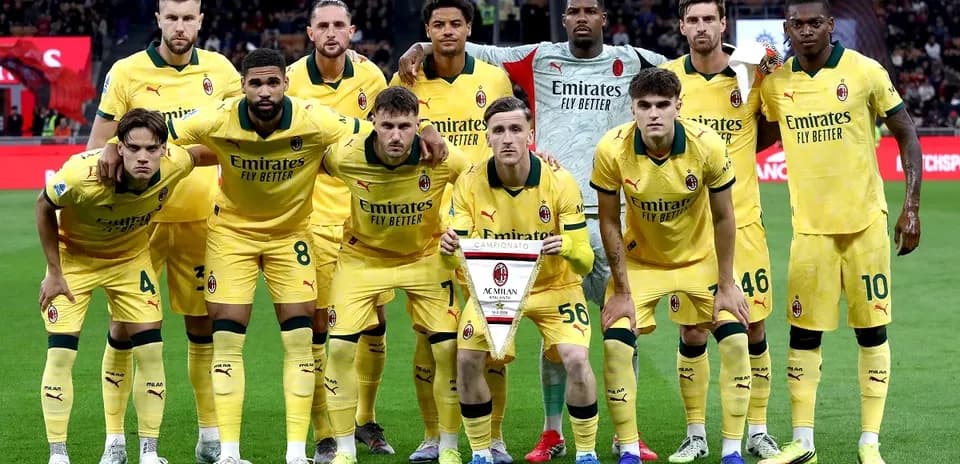 Equipo de AC Milan posando para la foto