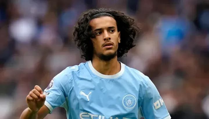 Jugador de Manchester City en acción durante partido