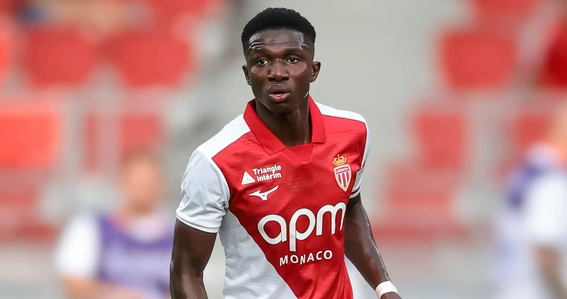 Jugador del AS Monaco en el campo durante partido
