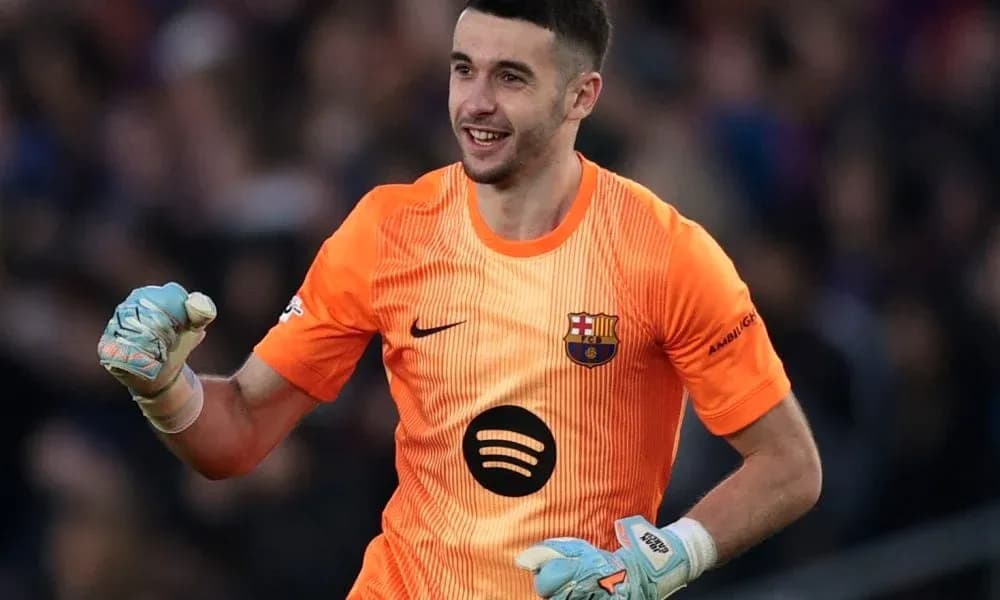 Portero celebrando durante un partido de fútbol