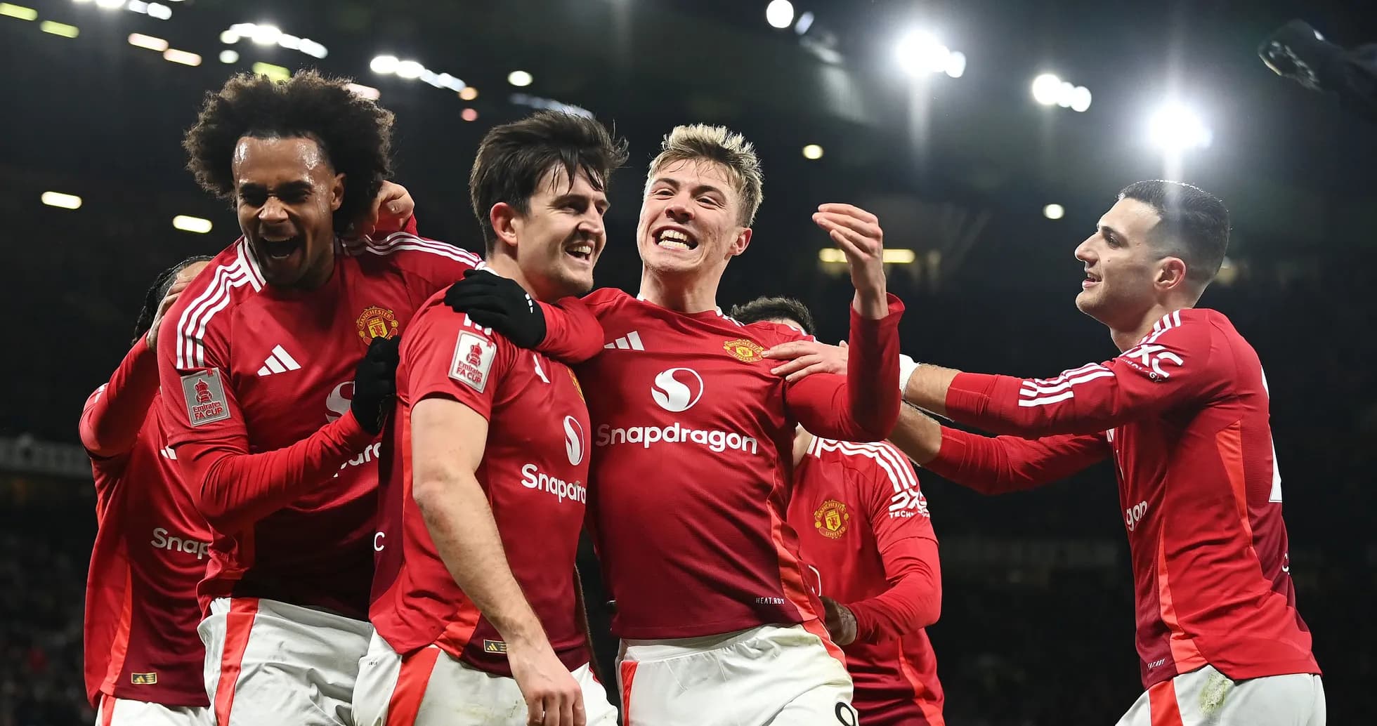 Jugadores del Manchester United celebrando un gol