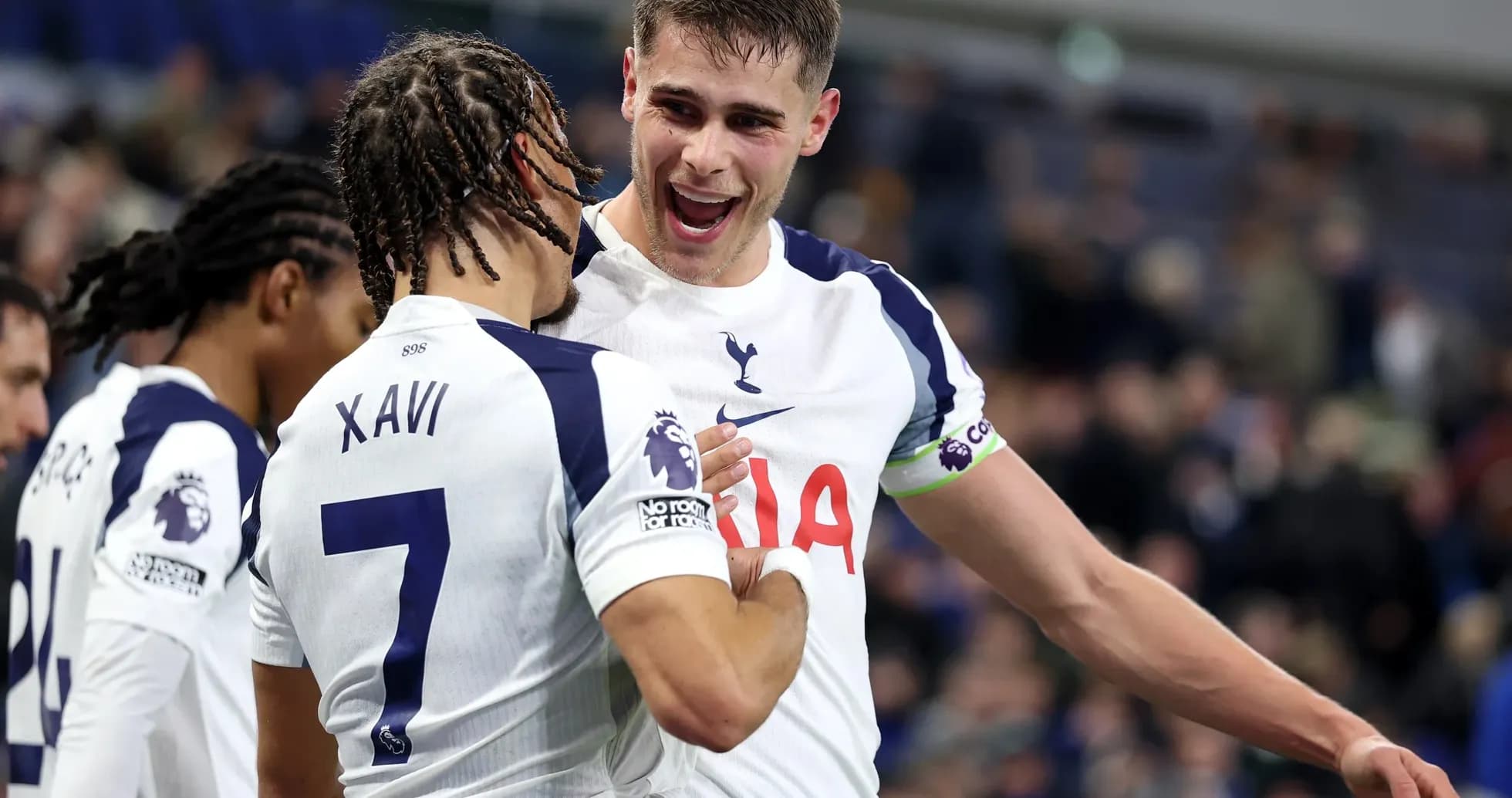 Jugadores del Tottenham celebrando un gol