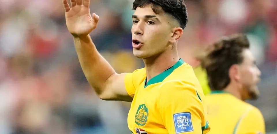 Jugador australiano saludando durante el partido