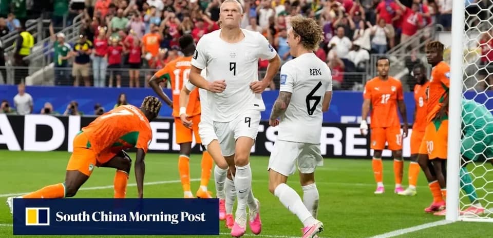 Jugadores de Noruega celebrando un gol en partido