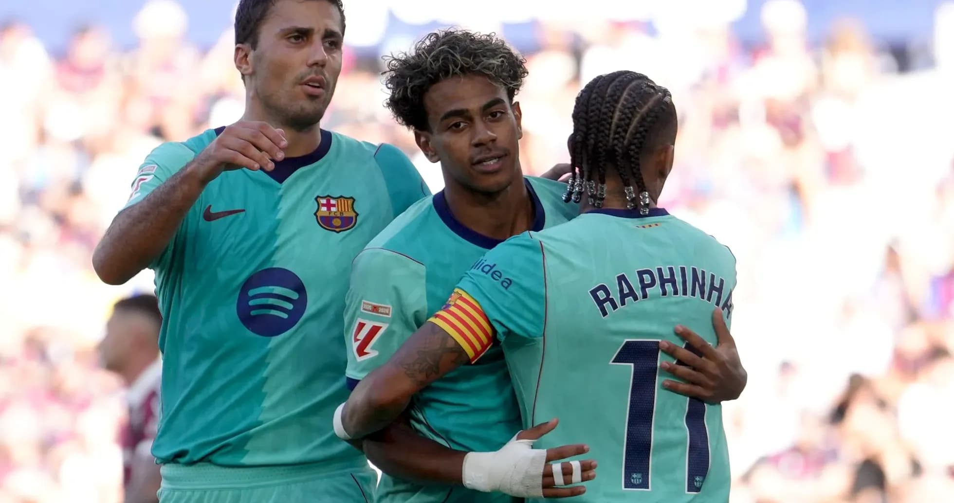 Jugadores del Barcelona celebrando un gol