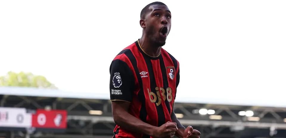Jugador de Bournemouth celebrando un gol en el estadio