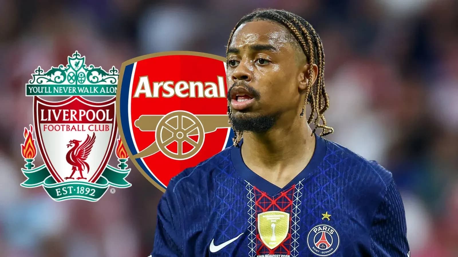 Jugador de PSG frente a logos de Liverpool y Arsenal