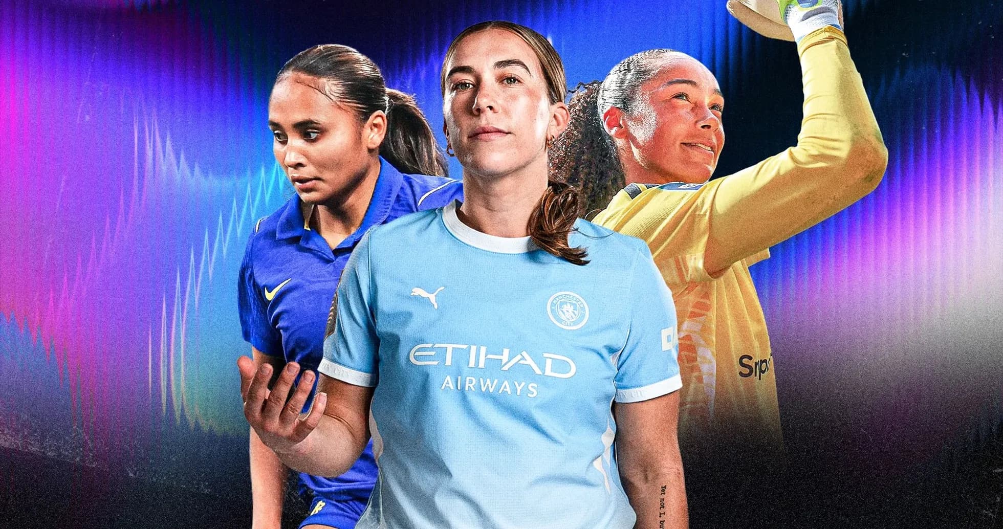 Tres jugadoras de fútbol en diferentes poses