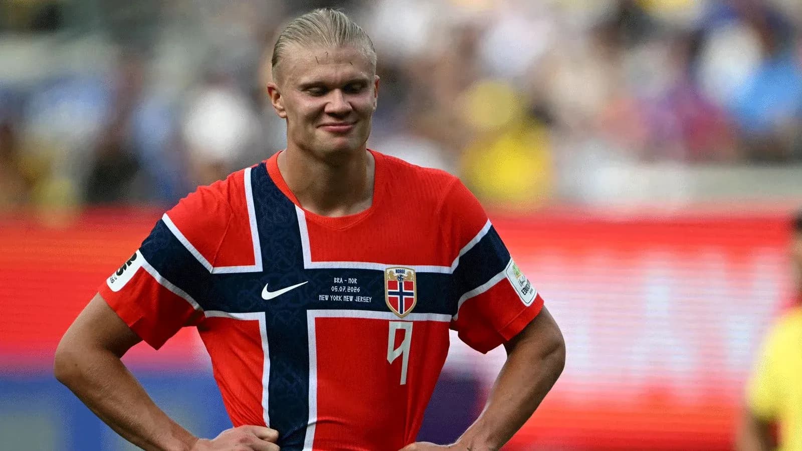 Jugador noruego en uniforme durante un partido