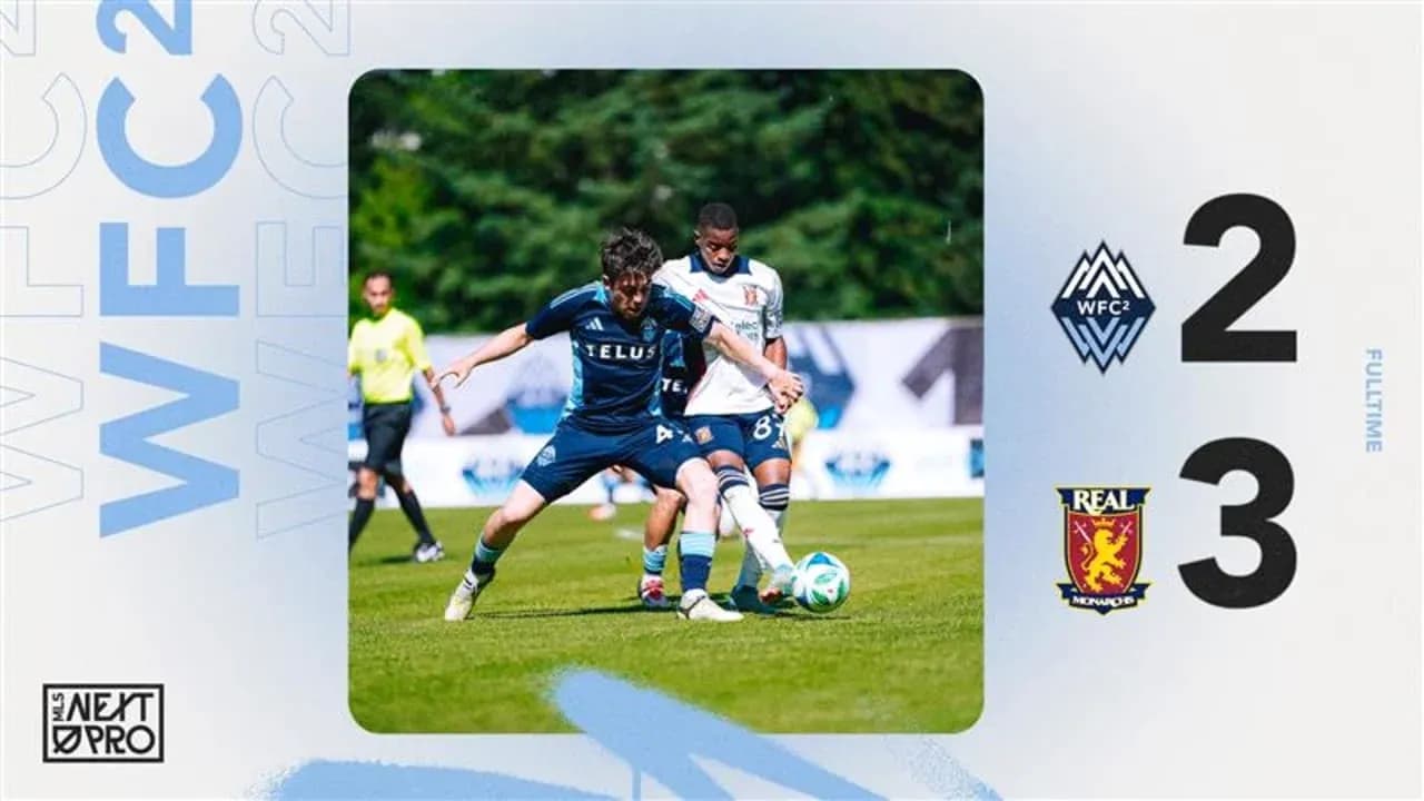 Jugador del Vancouver Whitecaps II en acción