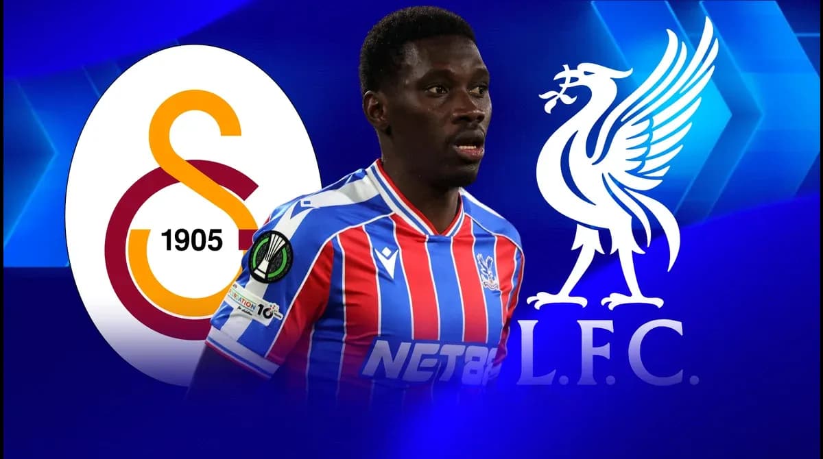 Jugador con camiseta de Crystal Palace y logos de Galatasaray y Liverpool