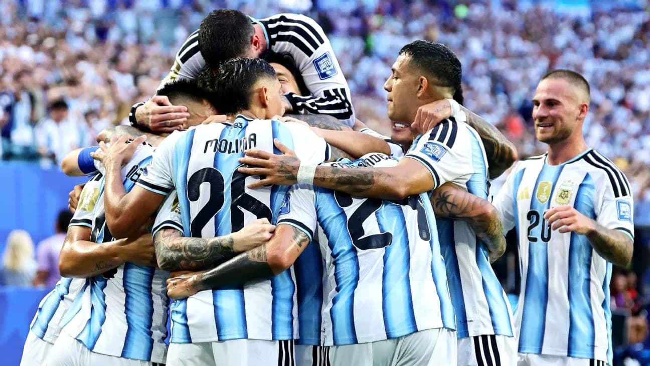Jugadores de Argentina celebrando un gol