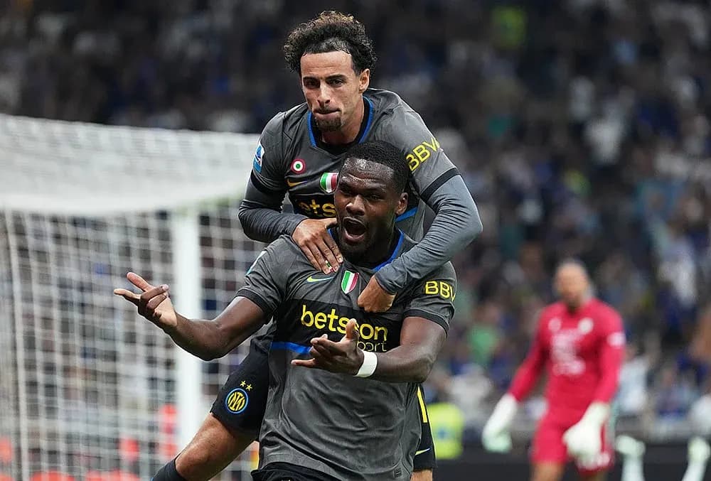 Celebración de jugadores de Inter en el partido