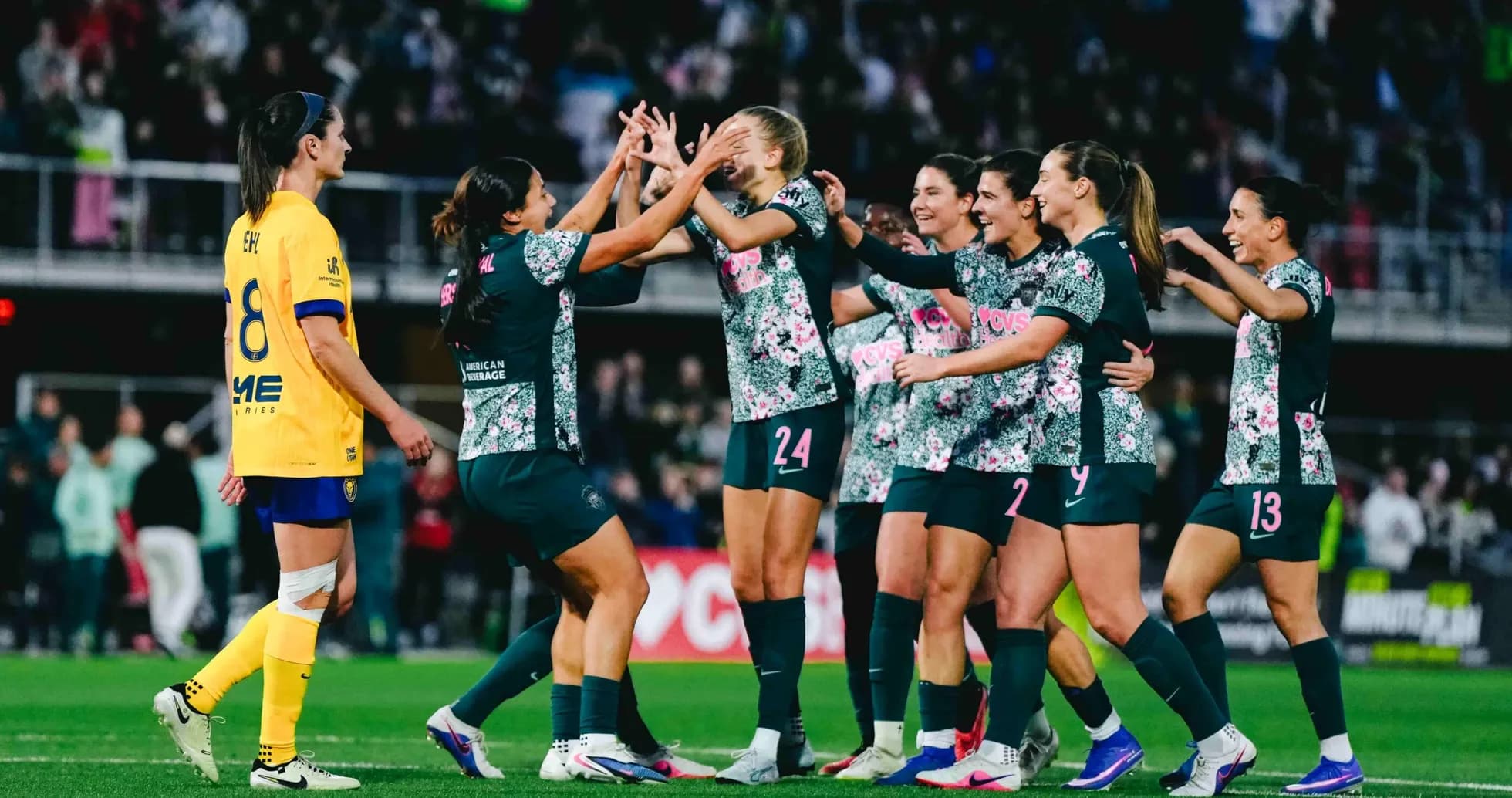 Celebración de las jugadoras del Seattle Reign FC