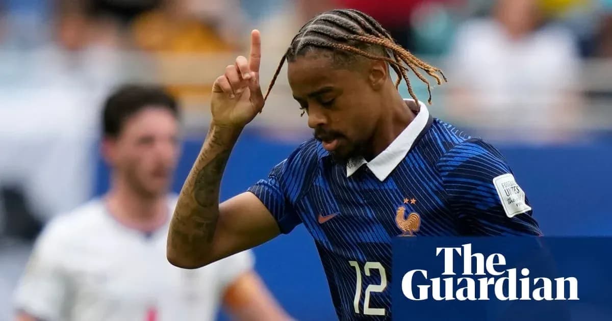 Jugador de Francia celebrando en el partido