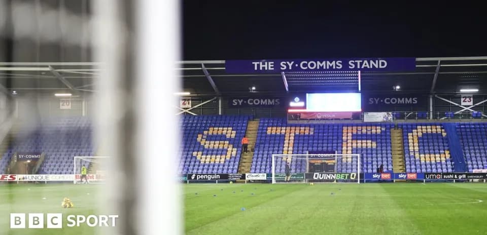 Vista del estadio con la palabra STFC visible