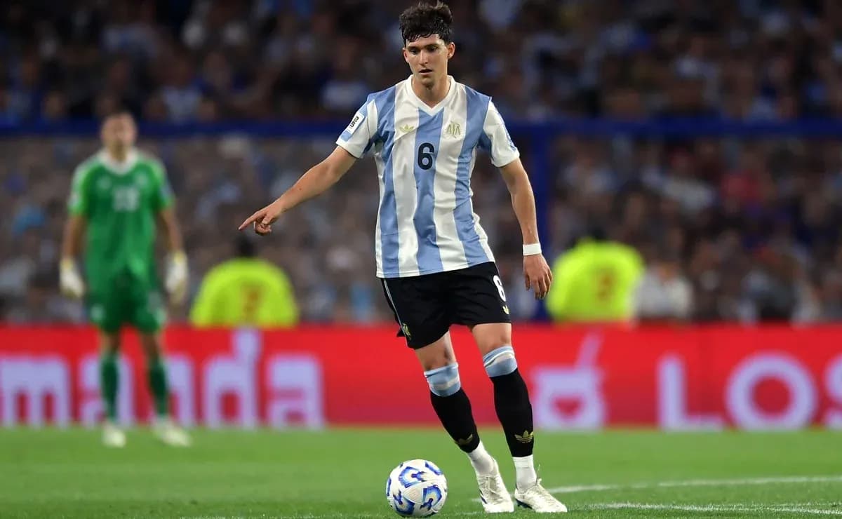 Jugador argentino en acción durante el partido