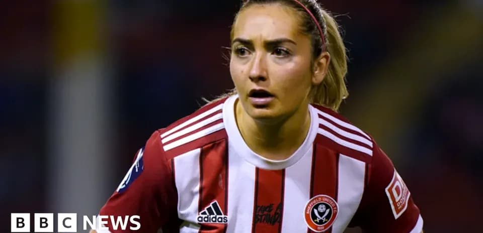 Jugadora de Sheffield United en acción durante el partido