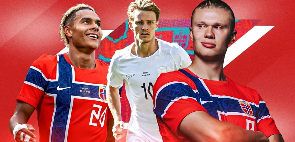 Tres jugadores noruegos en camisetas de fútbol