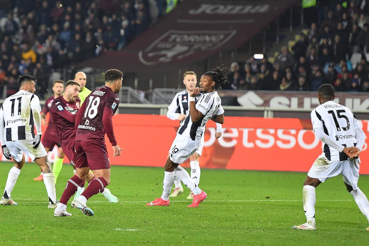 Acción del partido Torino contra Juventus