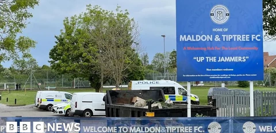 Cartel de bienvenida de Maldon & Tiptree FC