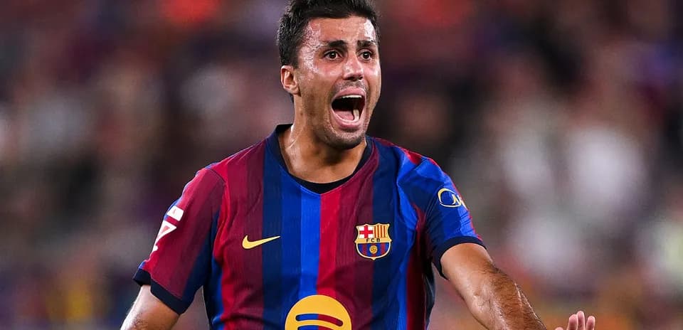 Jugador del FC Barcelona protestando durante el partido