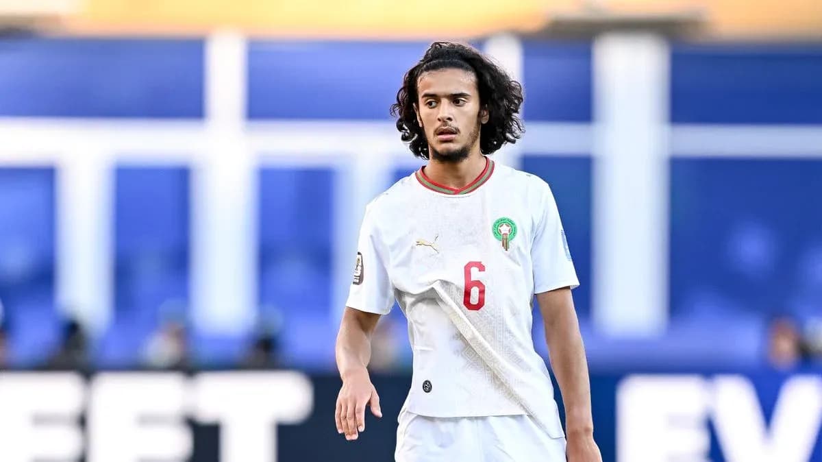 Jugador de Marruecos en el campo durante el partido