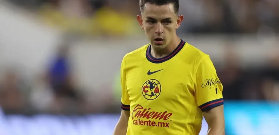 Jugador de Club América durante el partido