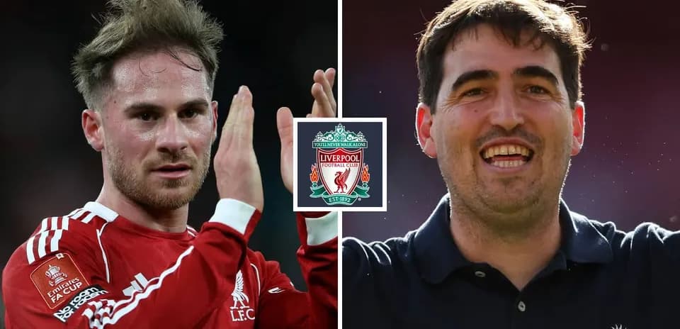 Dos jugadores de Liverpool celebrando en el campo