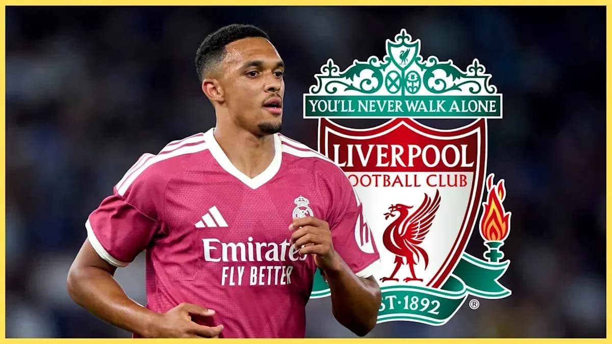 Jugador con camiseta de Liverpool y escudo del club