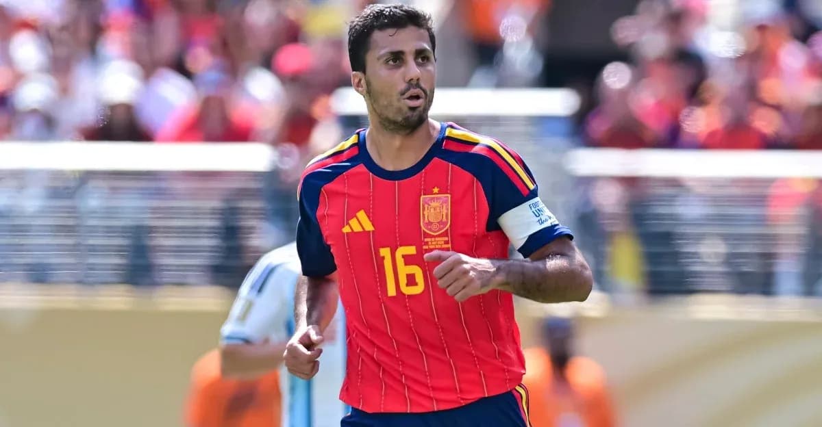 Jugador de España en partido de fútbol