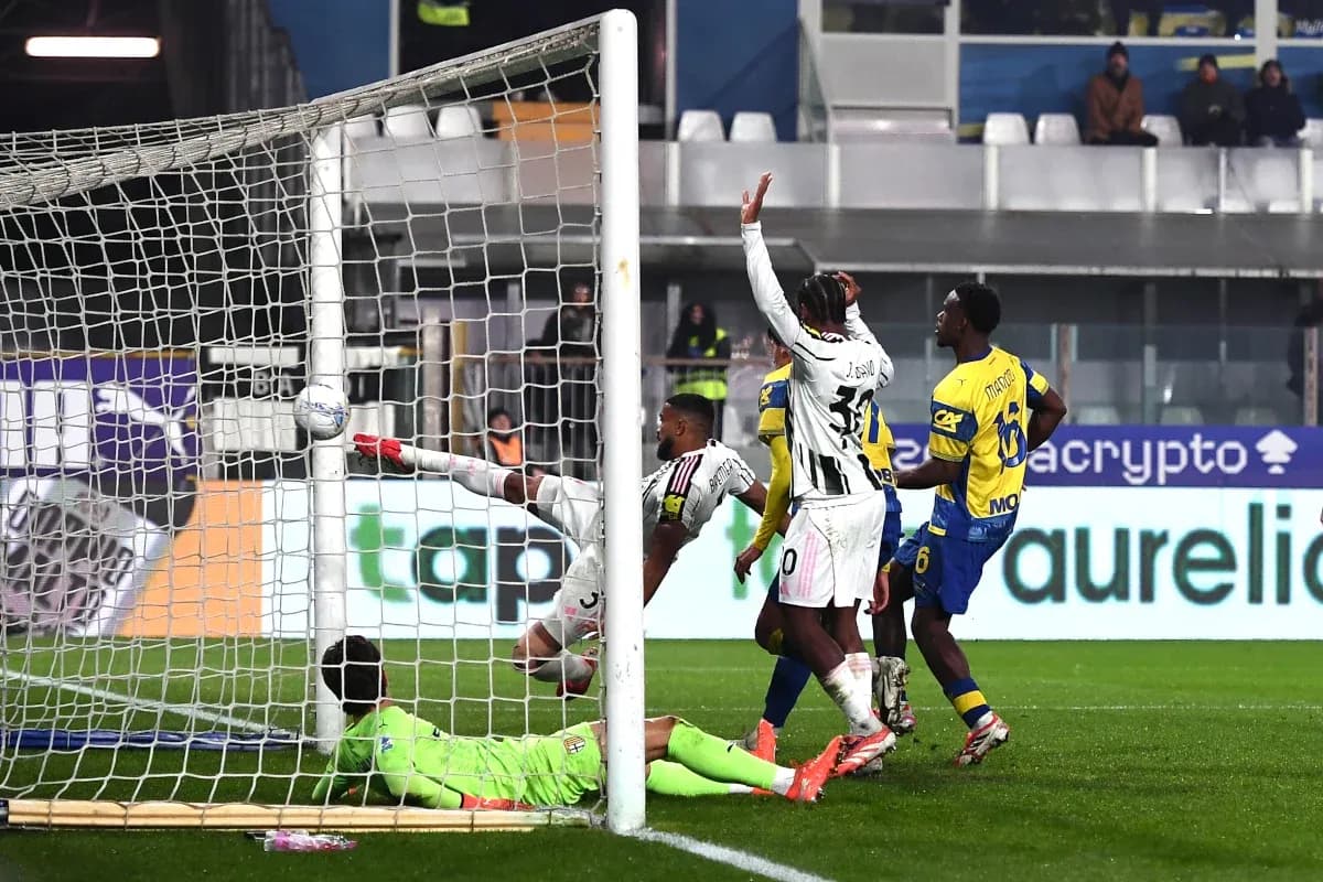 Gol de Juventus durante partido contra Parma